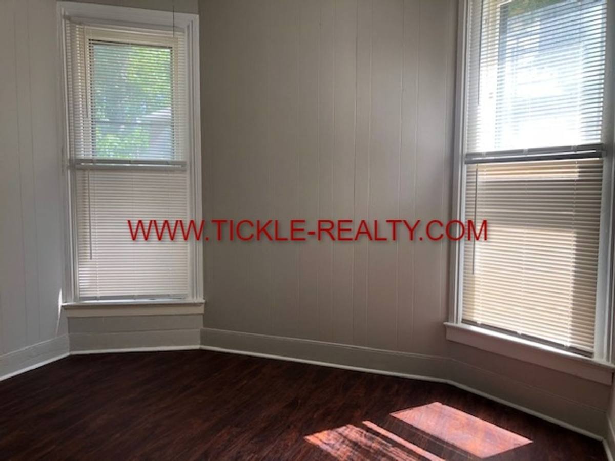 Apartment for rent at 164-166 Meigs, Rochester, NY 14607