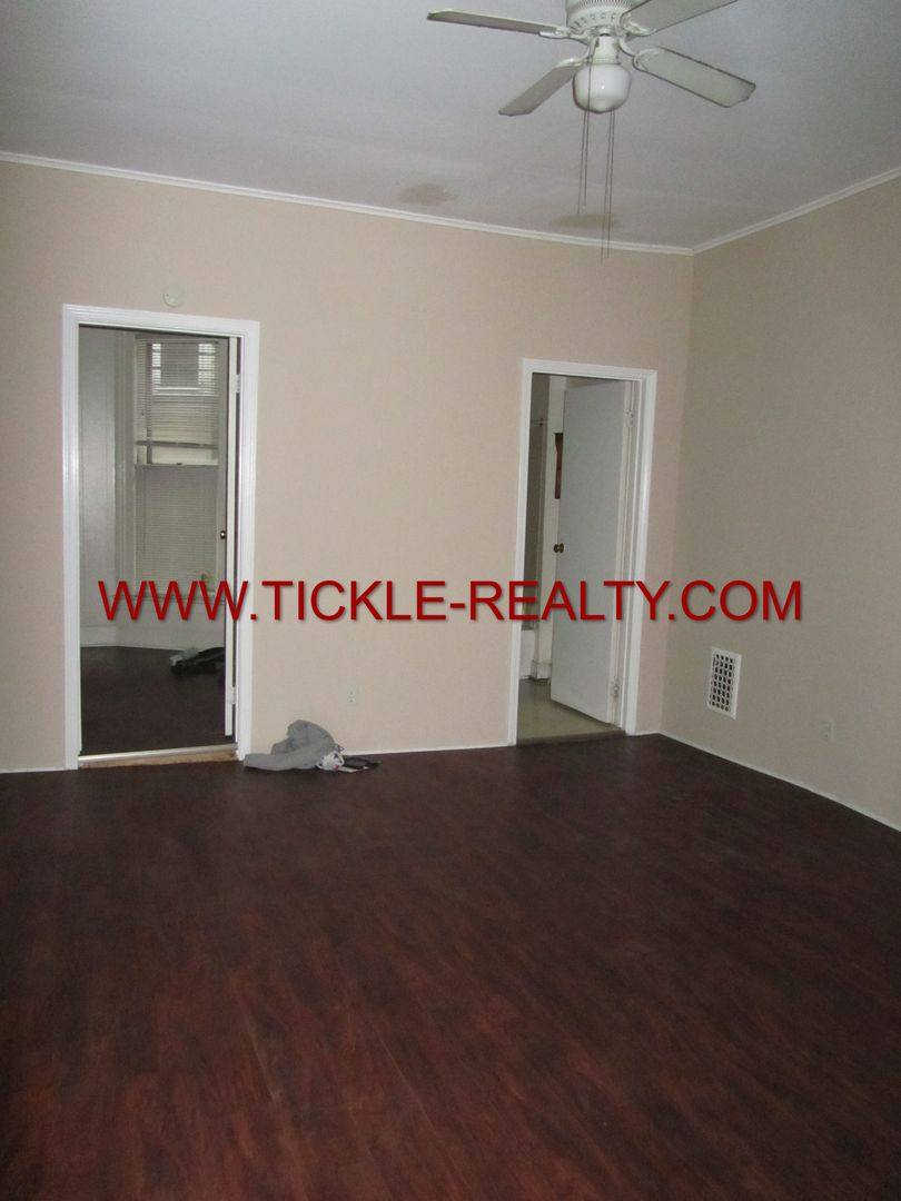 Apartment for rent at 164-166 Meigs, Rochester, NY 14607