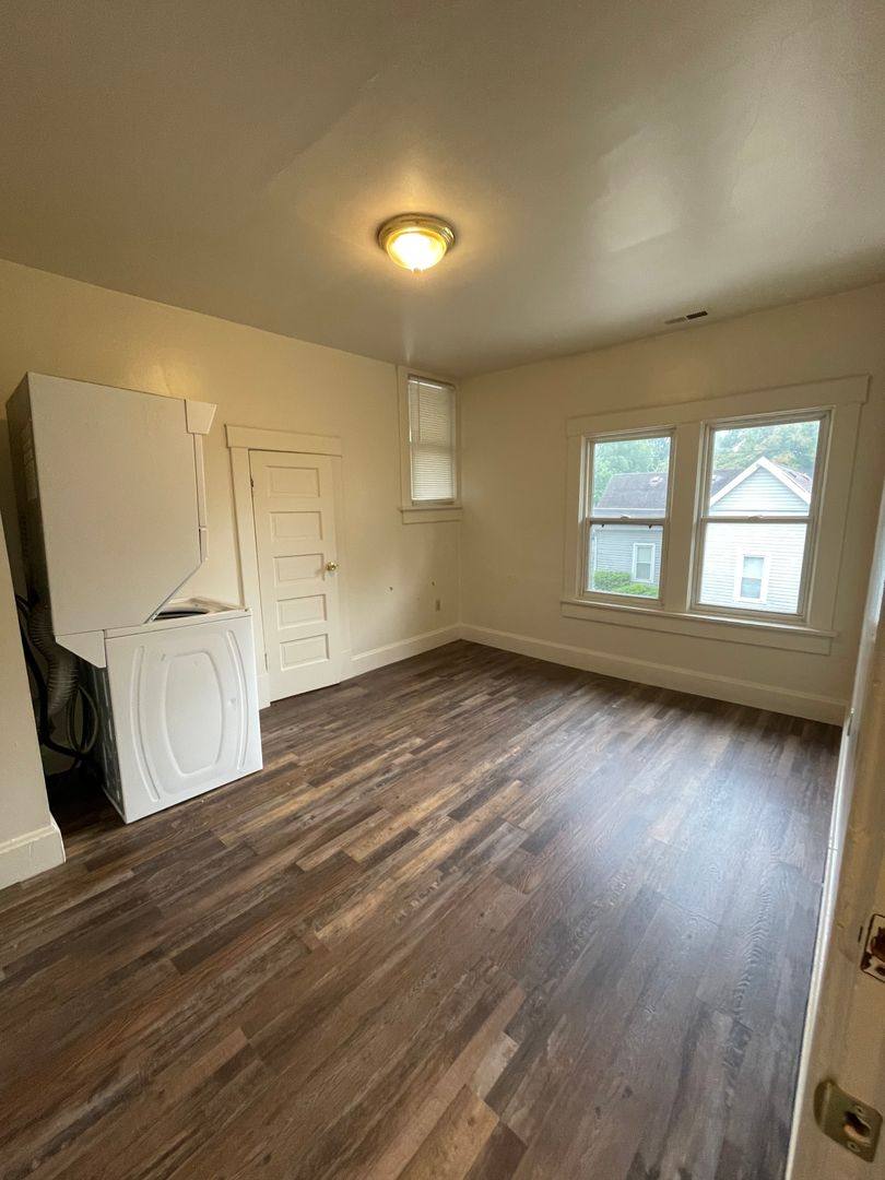 Apartment for rent at 1700-1702 N 12th St, Lafayette, IN 47904