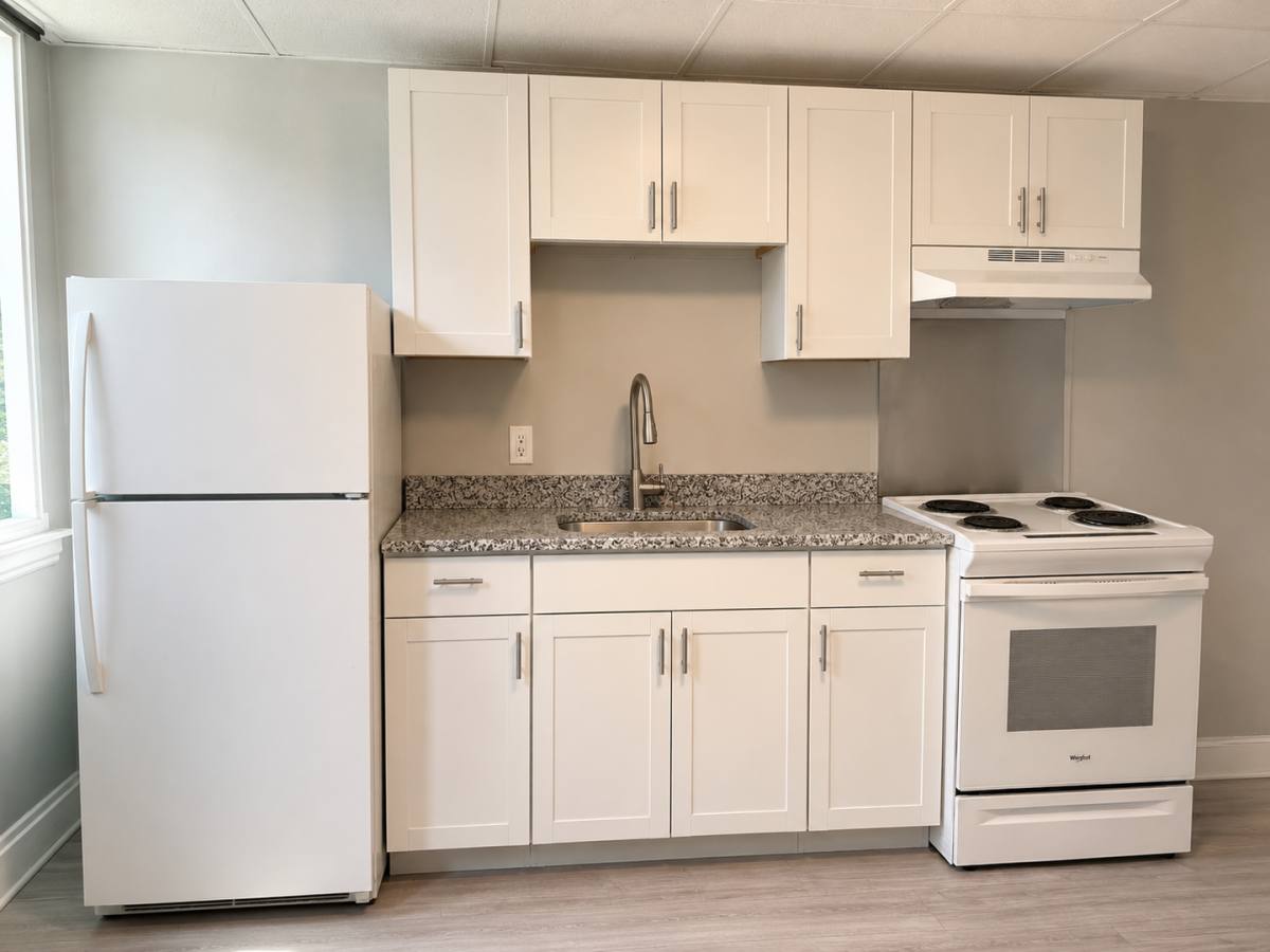 Apartment for rent at 214-216 E King St, Lancaster, PA 17602