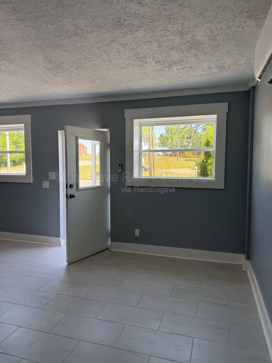 Apartment for rent at 404 W Main St #B, Morganton, NC 28655