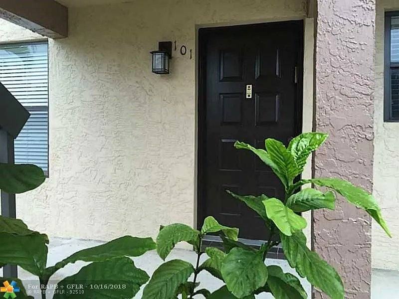 Apartment for rent at 21890 Lake Forest Circle #101, Boca Raton, FL 33433