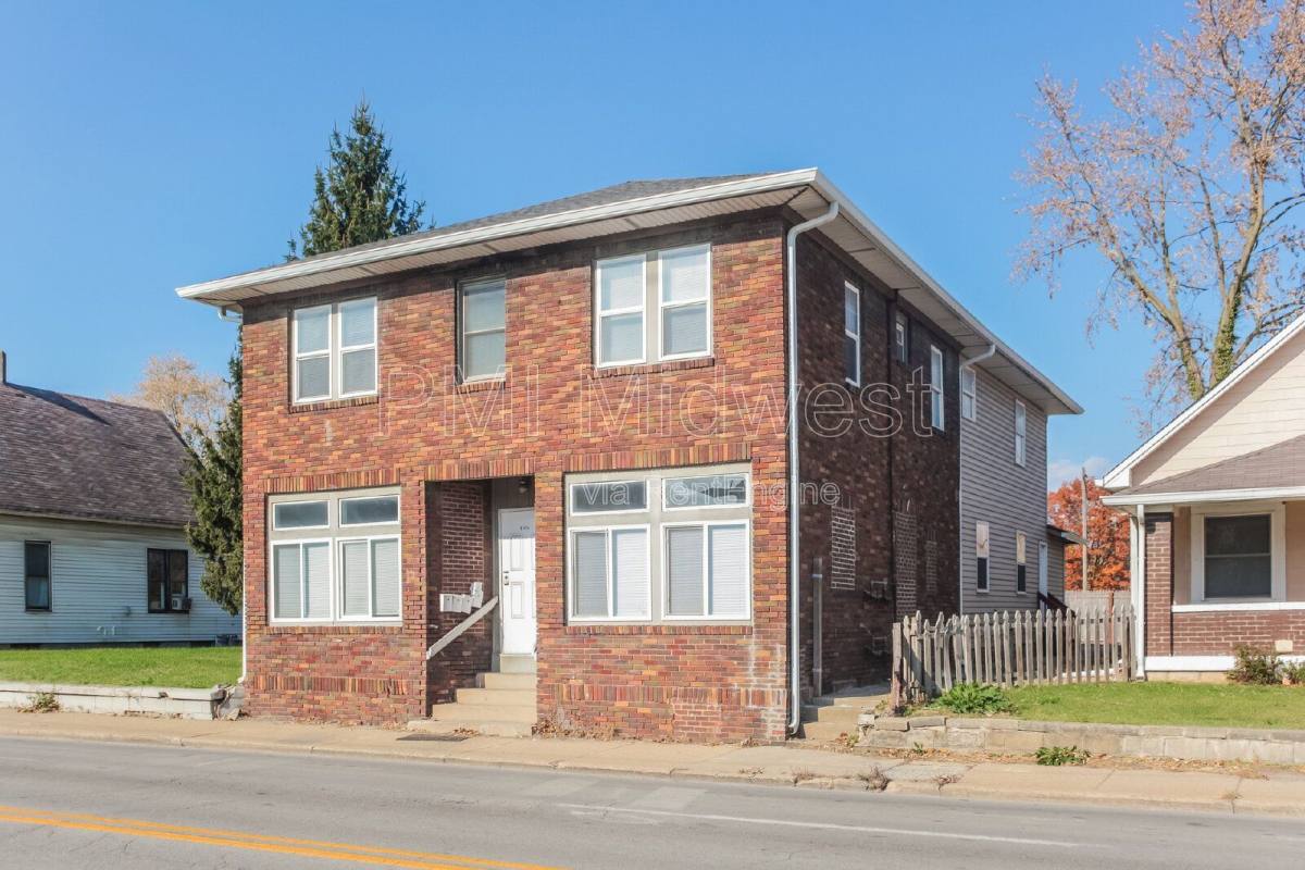 Apartment for rent at 3014 W 10th St #1, Indianapolis, IN 46222