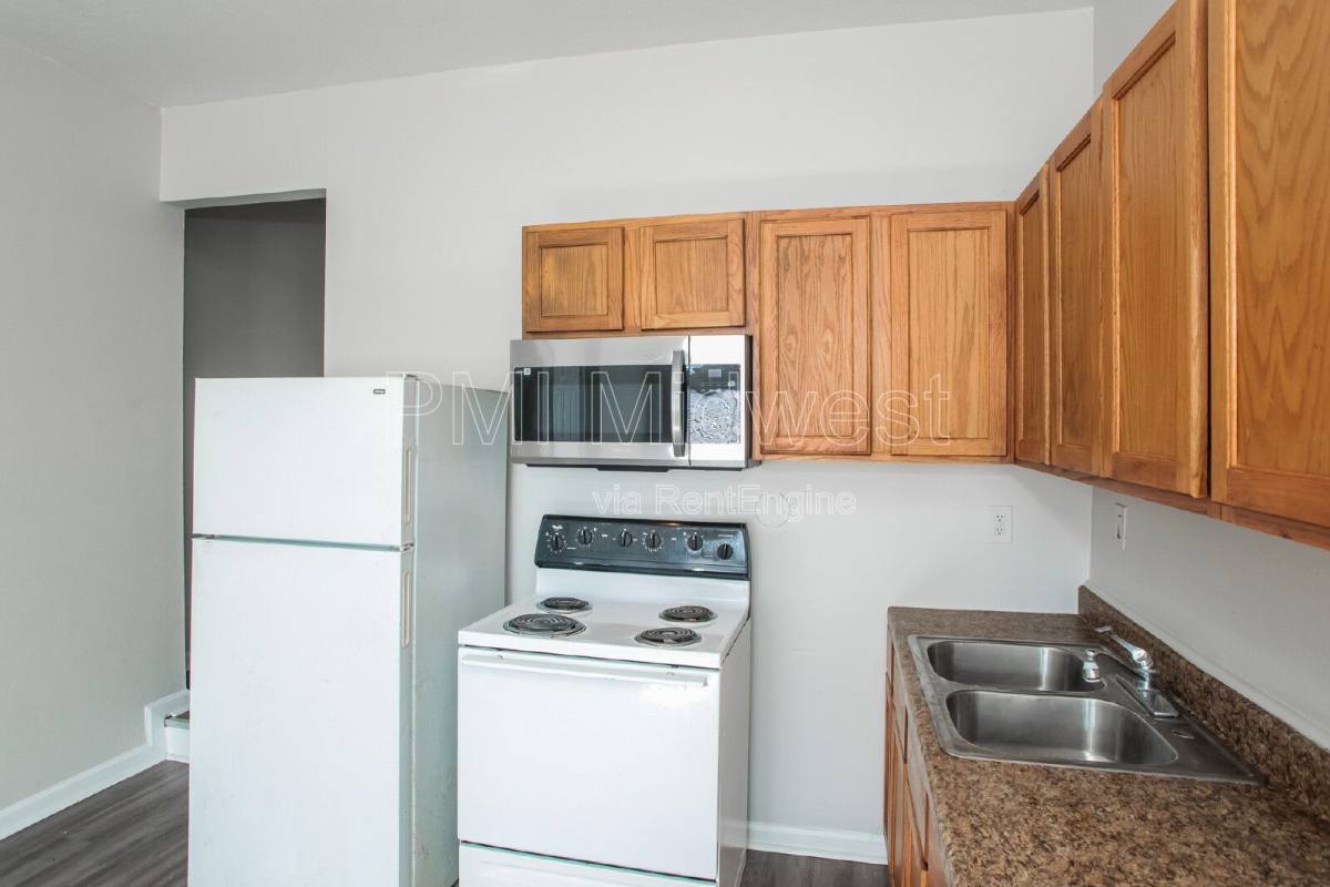 Apartment for rent at 3014 W 10th St #1, Indianapolis, IN 46222