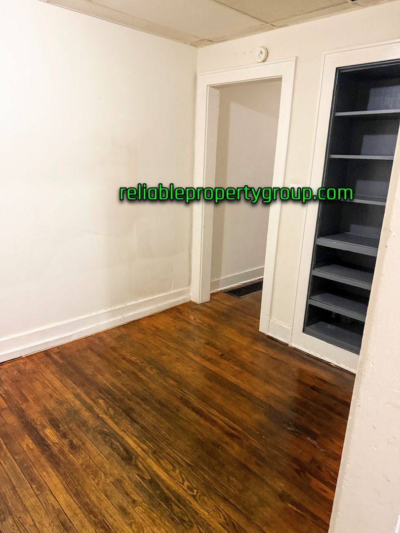Apartment for rent at 610-612 W 3rd St, Marion, IN 46952