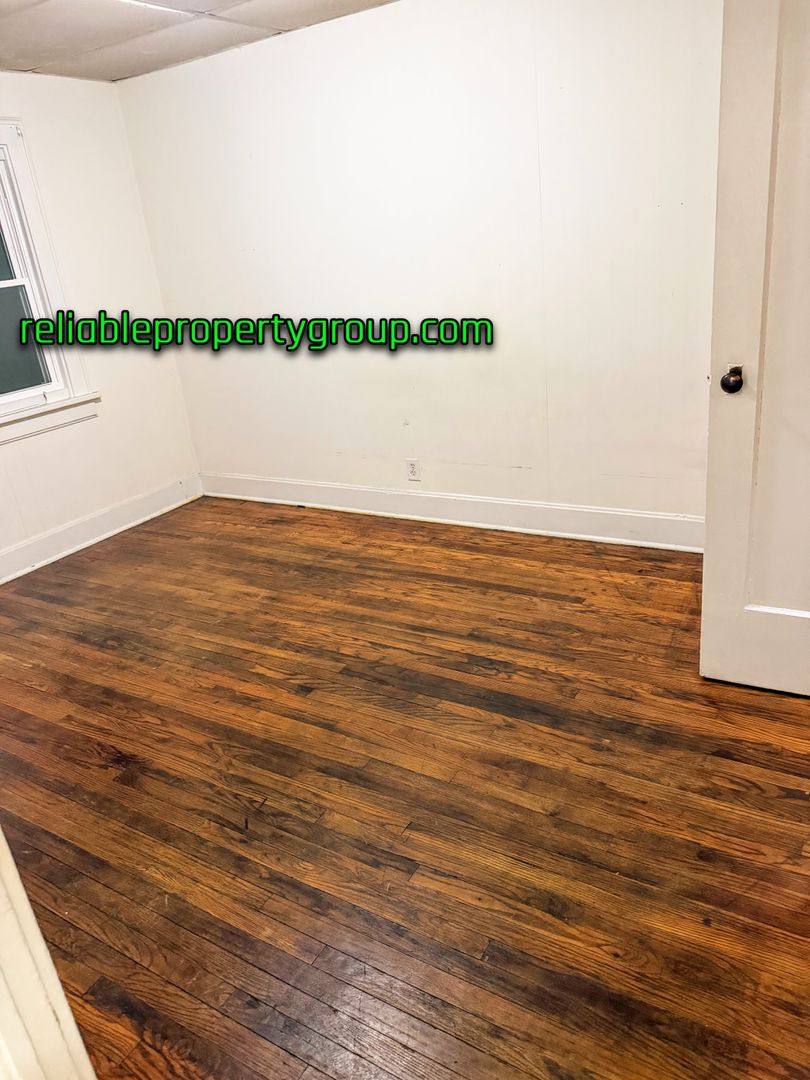 Apartment for rent at 610-612 W 3rd St, Marion, IN 46952