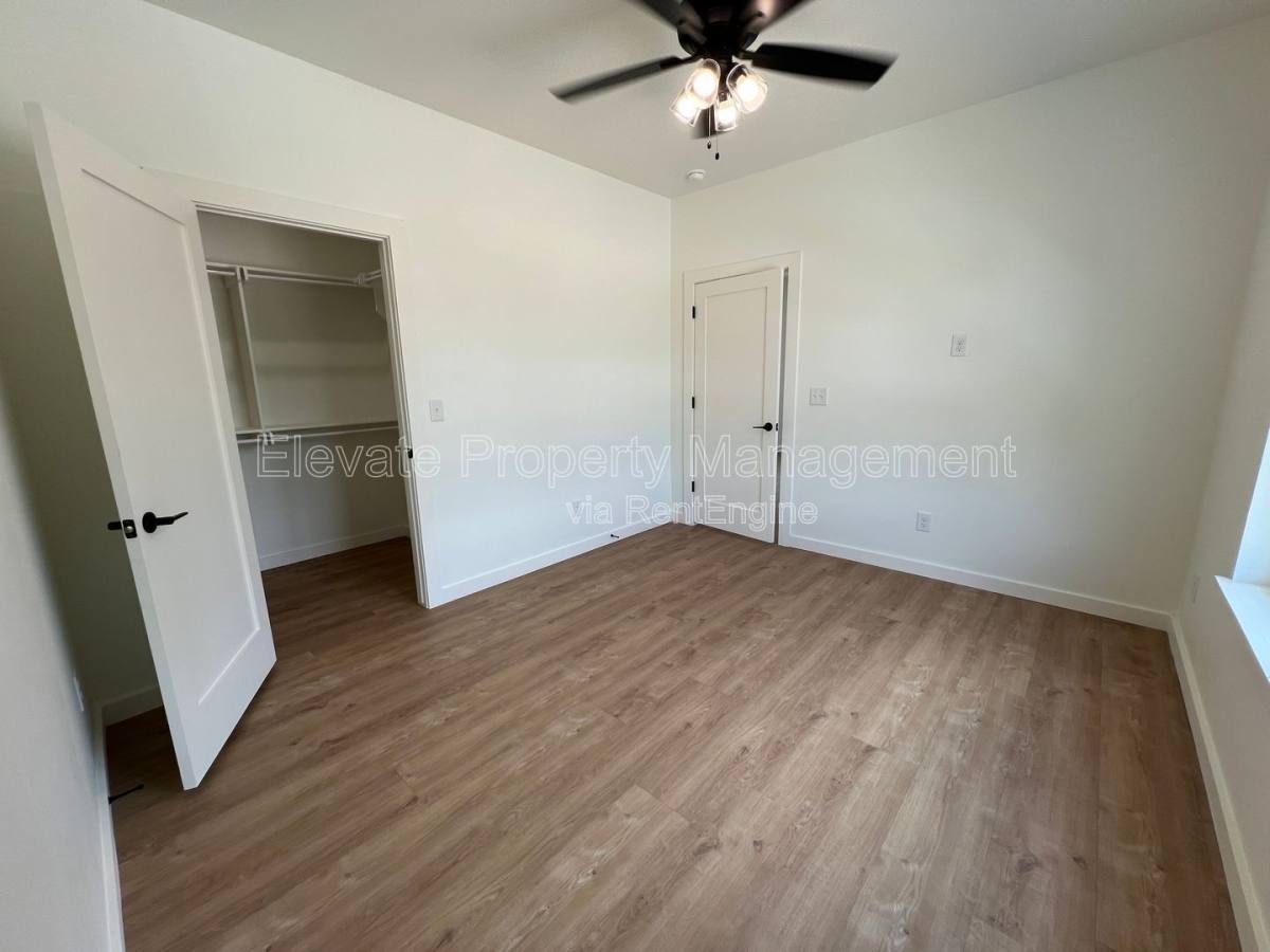 Apartment for rent at 216 E Hurd St #200, Edmond, OK 73034