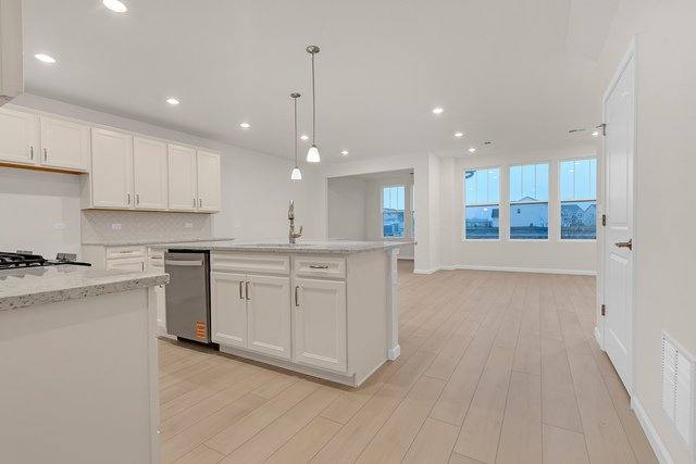 Townhouse for rent at 668 Switchgrass Way, Bolingbrook, IL 60490