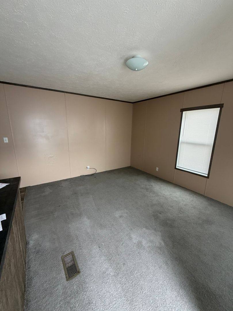 Apartment for rent at 2735 S 14th St, Springfield, IL 62703