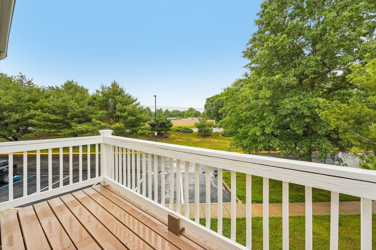 Apartment for rent at 241 Blackwood Barnsboro Rd, Blackwood, NJ 08012