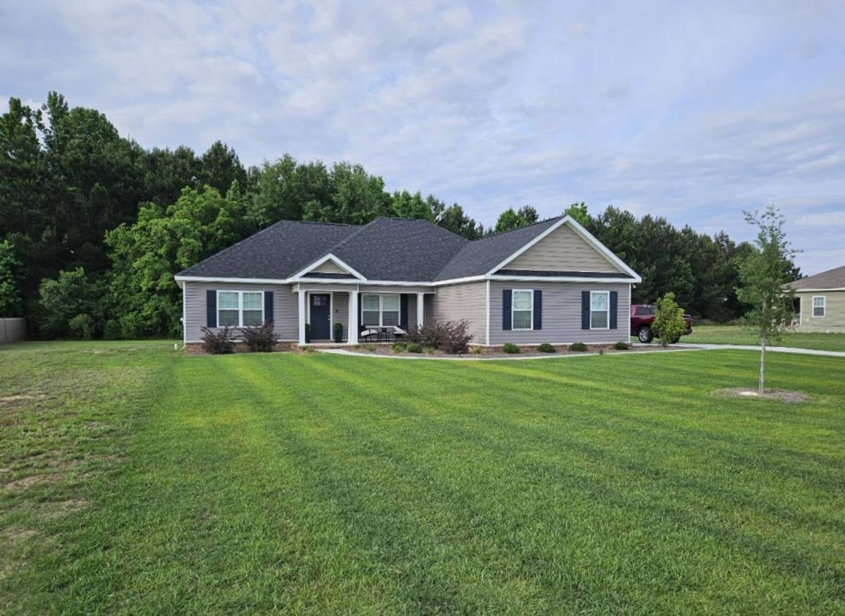 House for rent at 107 Enclave Court, Statesboro, GA 30458