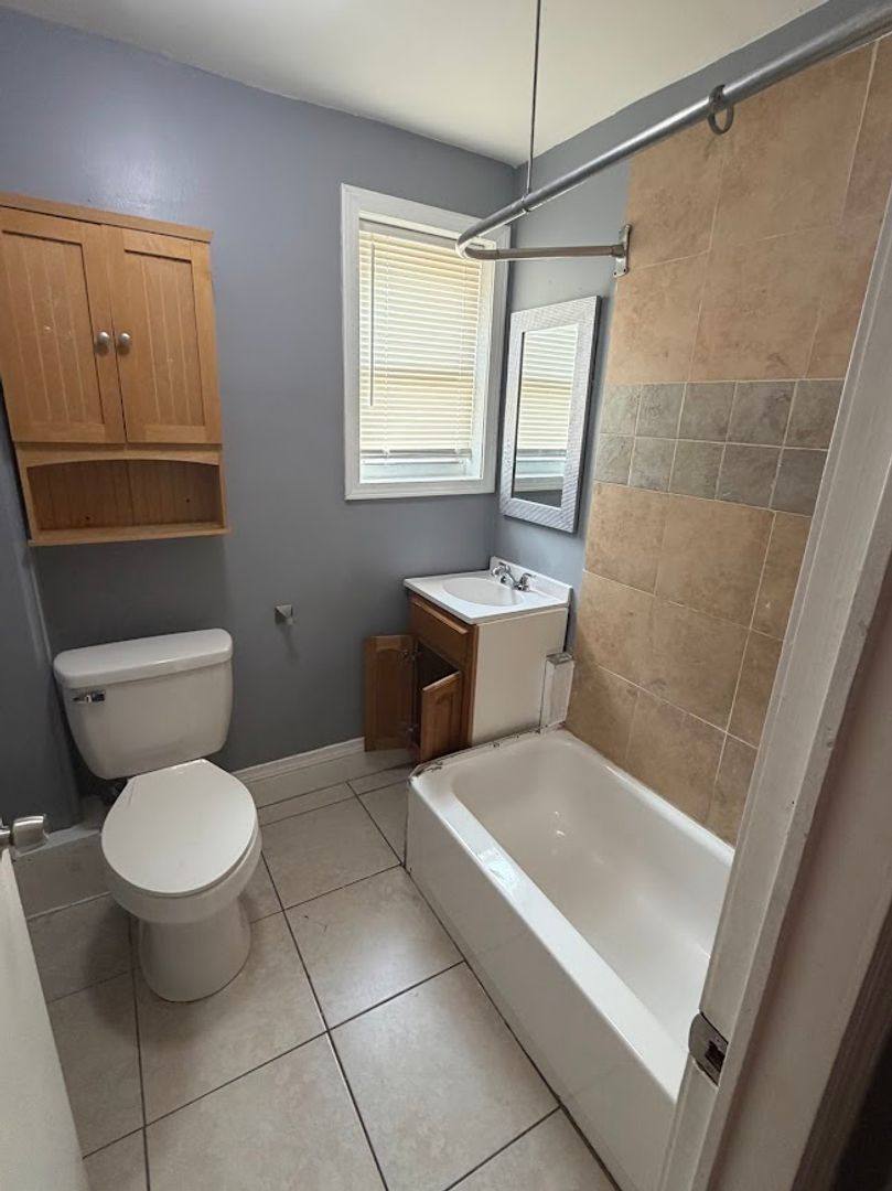Apartment for rent at 531 N 8th, Reading, PA 19604