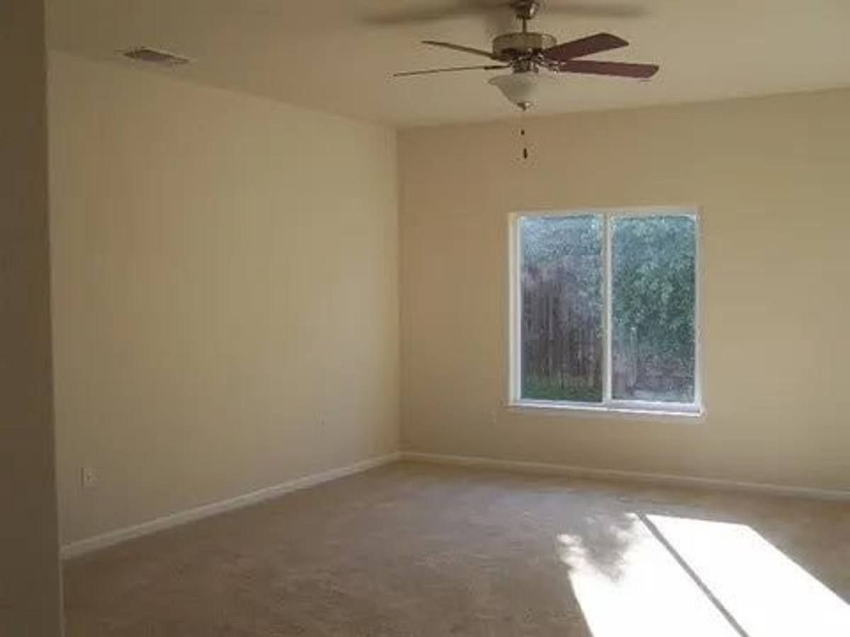 House for rent at 2092 Moss Glen Loop, Marysville, CA 95901