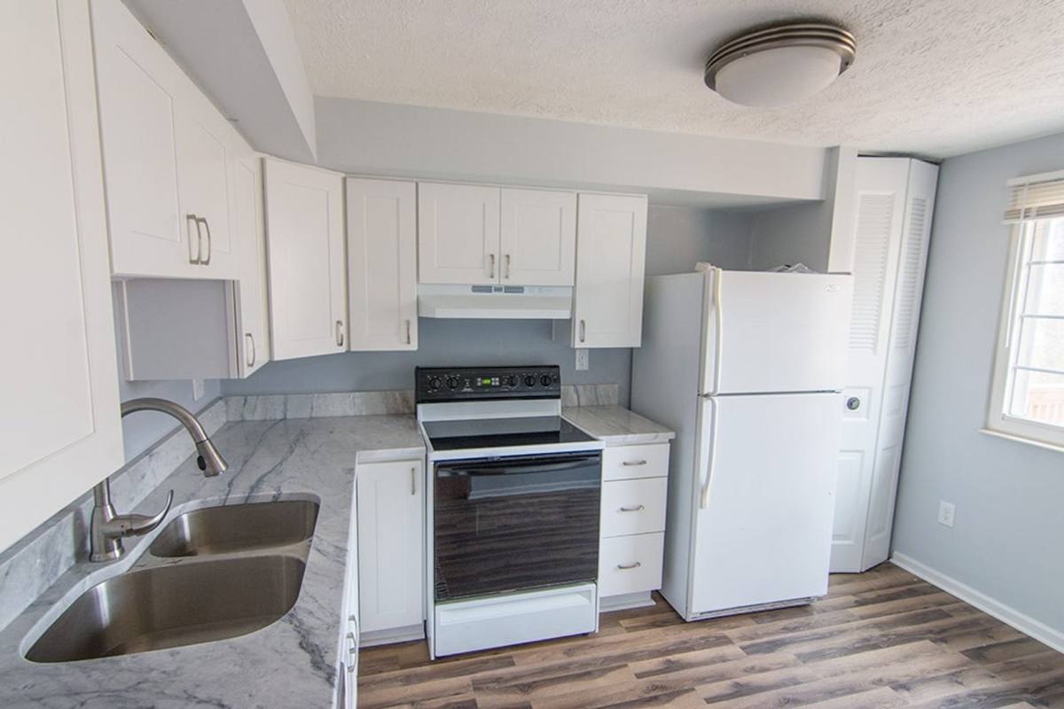 Townhouse for rent at 7821 White Cliff Terrace, Derwood, MD 20855