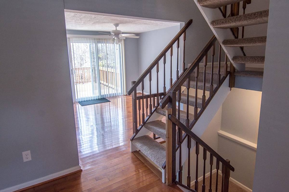 Townhouse for rent at 7821 White Cliff Terrace, Derwood, MD 20855