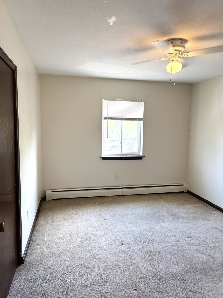 Apartment for rent at 39-41 Washington St #39-B2, Bristol, CT 06010