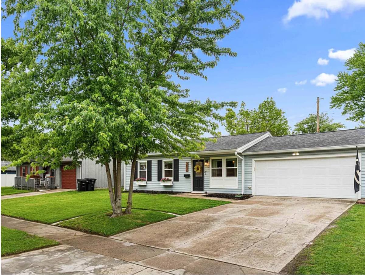 House for rent at 3032 Choctaw Dr, Lafayette, IN 47909