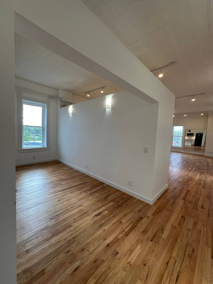 Apartment for rent at 204 W Washington #3B, Monticello, IL 61856