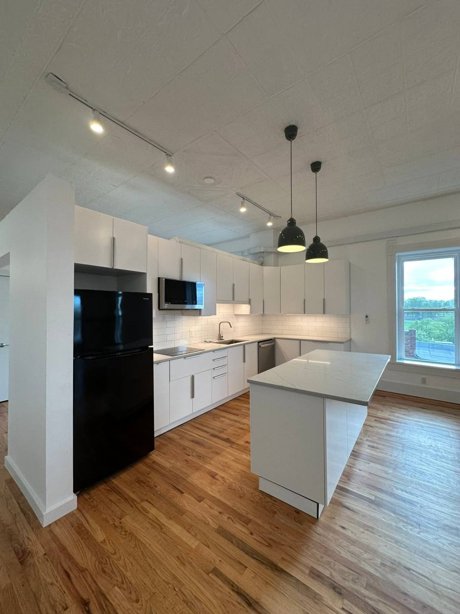 Apartment for rent at 204 W Washington #3B, Monticello, IL 61856