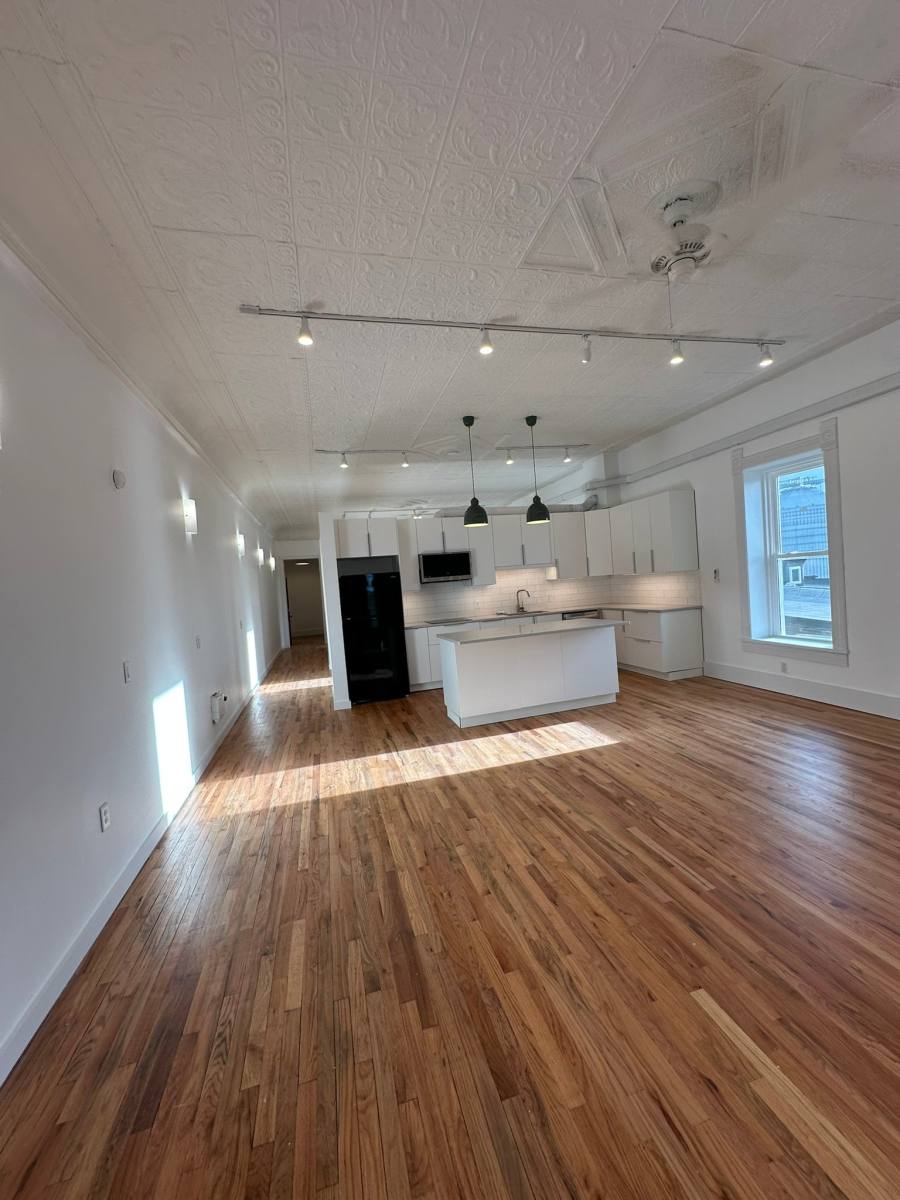 Apartment for rent at 204 W Washington #3B, Monticello, IL 61856