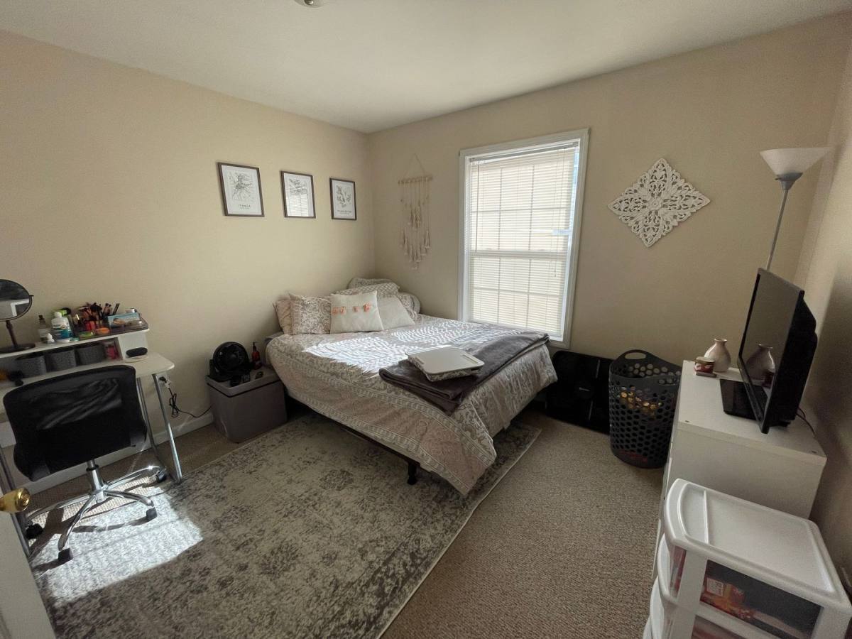 Apartment for rent at 211 Columbia St, Ithaca, NY 14850