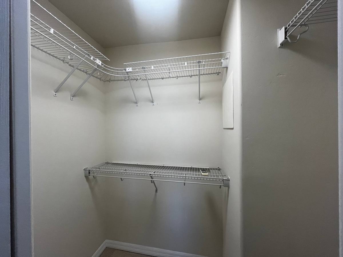 Condo for rent at 5252 Balboa Arms Dr, San Diego, CA 92117