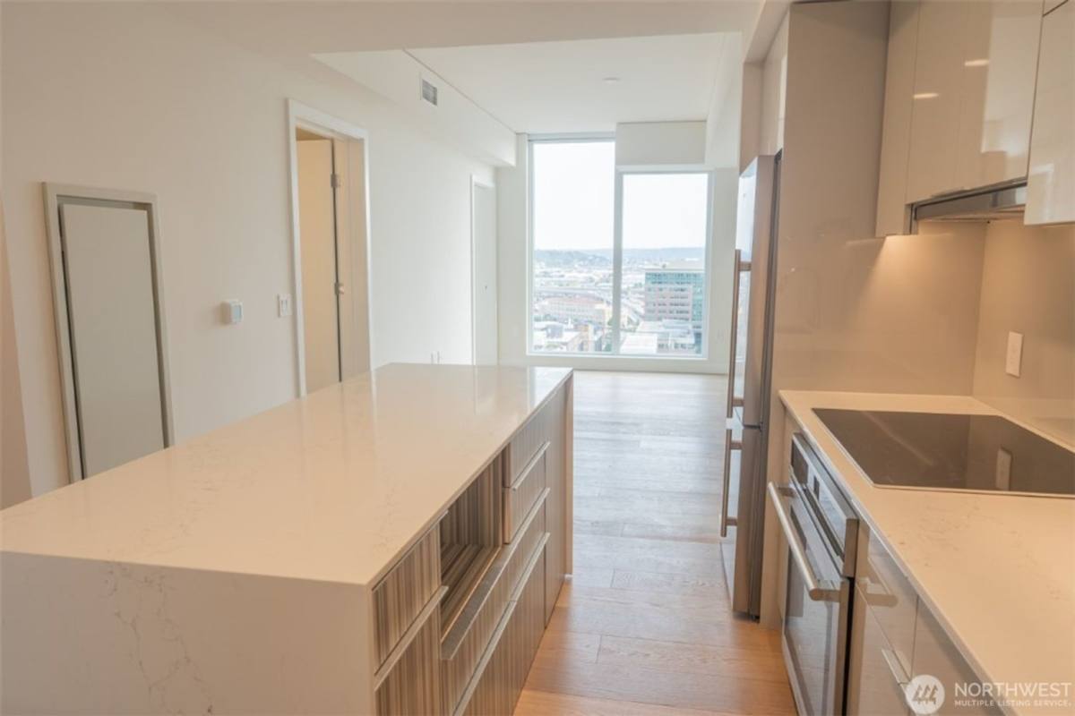 Apartment for rent at 450 S Main St, Seattle, WA 98104
