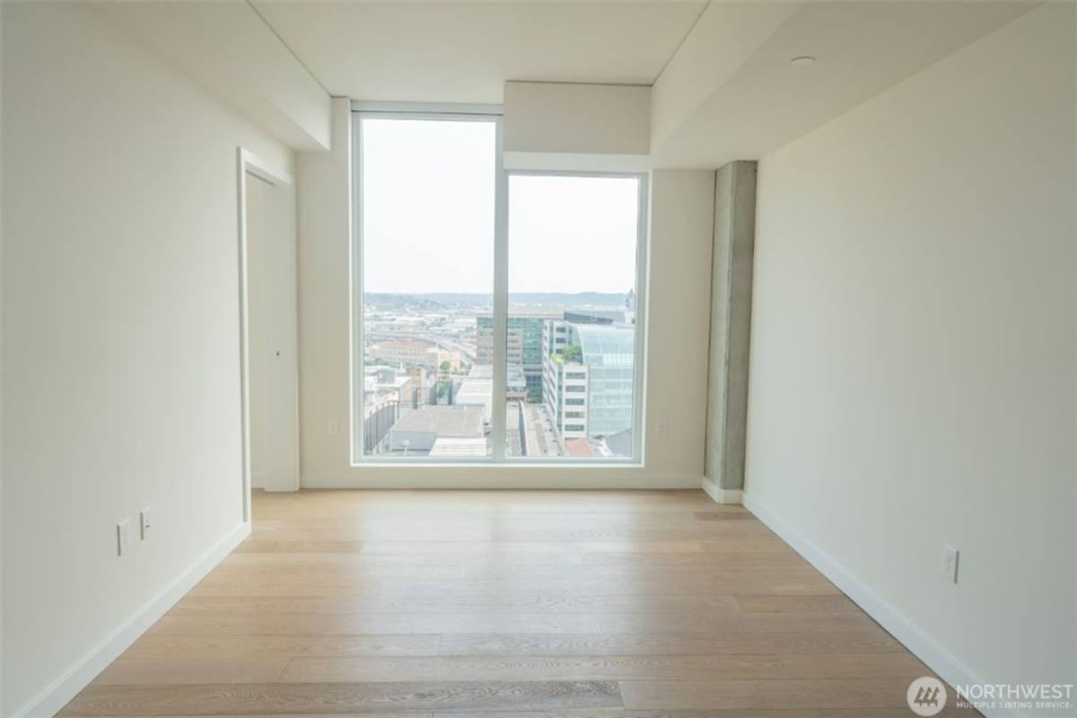 Apartment for rent at 450 S Main St, Seattle, WA 98104