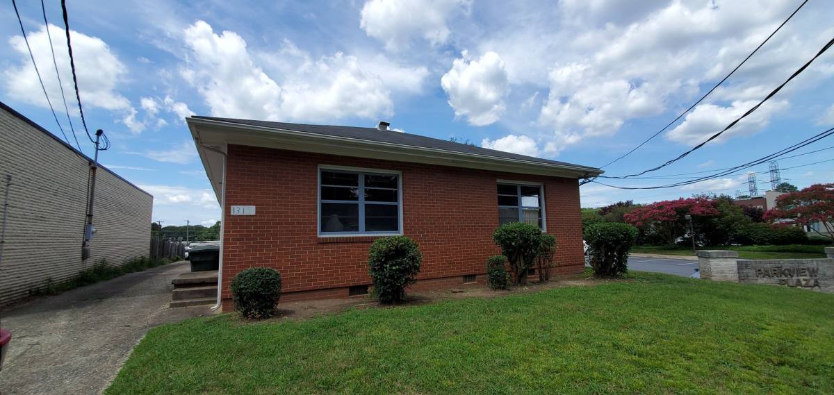 Apartment for rent at 1315 N Elm St, Greensboro, NC 27401