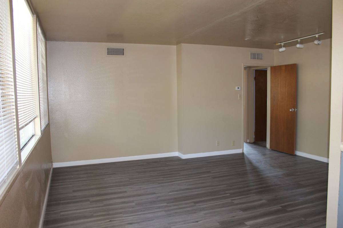 Apartment for rent at 248 W Knoles Way, Stockton, CA 95204
