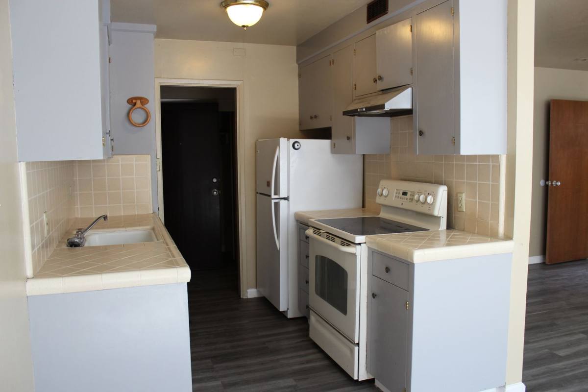 Apartment for rent at 248 W Knoles Way, Stockton, CA 95204