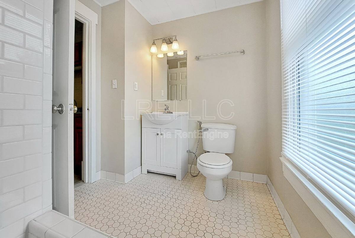 Apartment for rent at 1661 Story Ave #2, Louisville, KY 40206