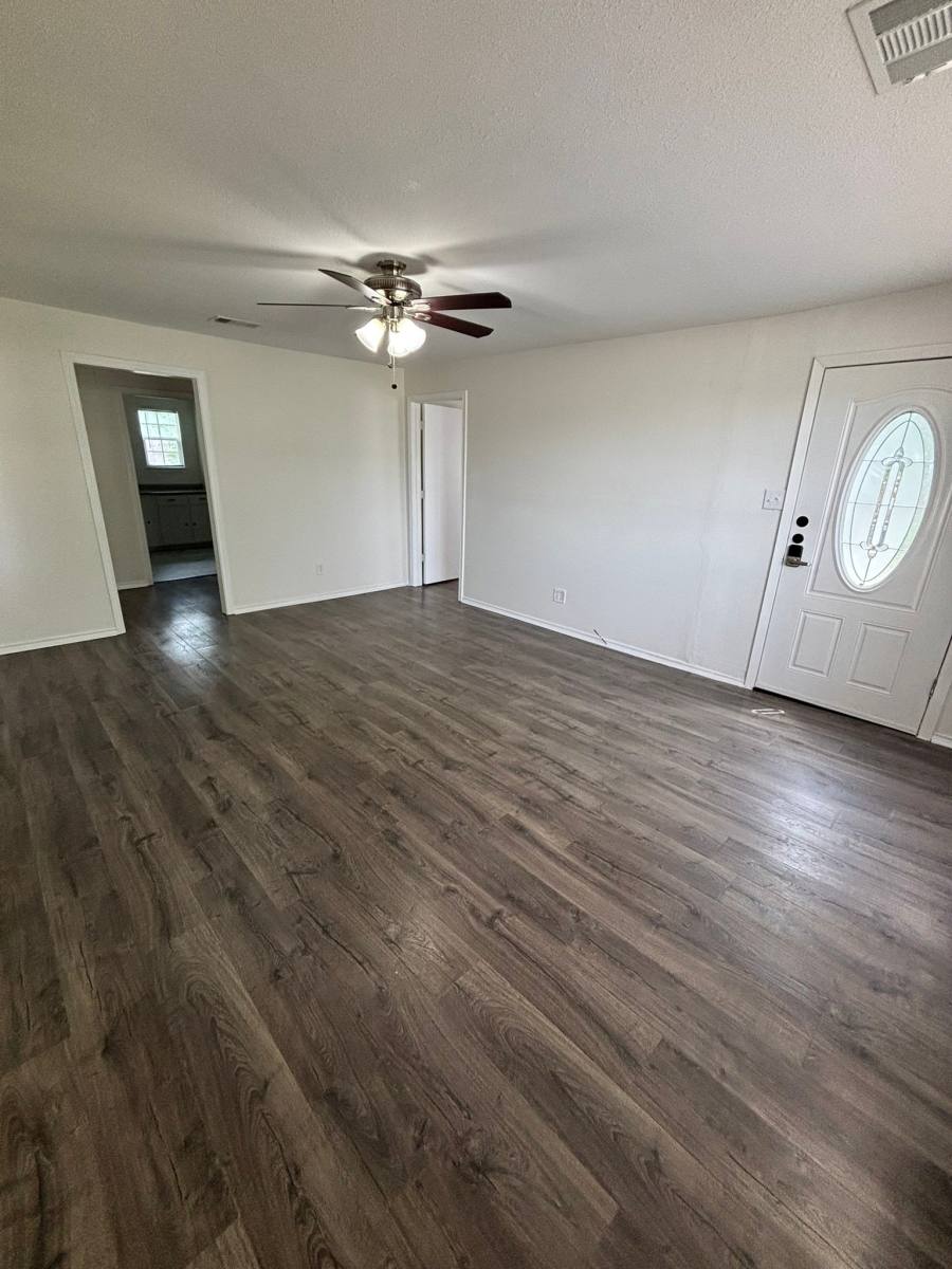 House for rent at 1001 S 29th St, Temple, TX 76504