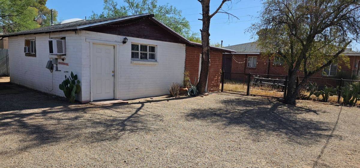 Apartment for rent at 3441 N Mountain Ave #GUEST, Tucson, AZ 85719