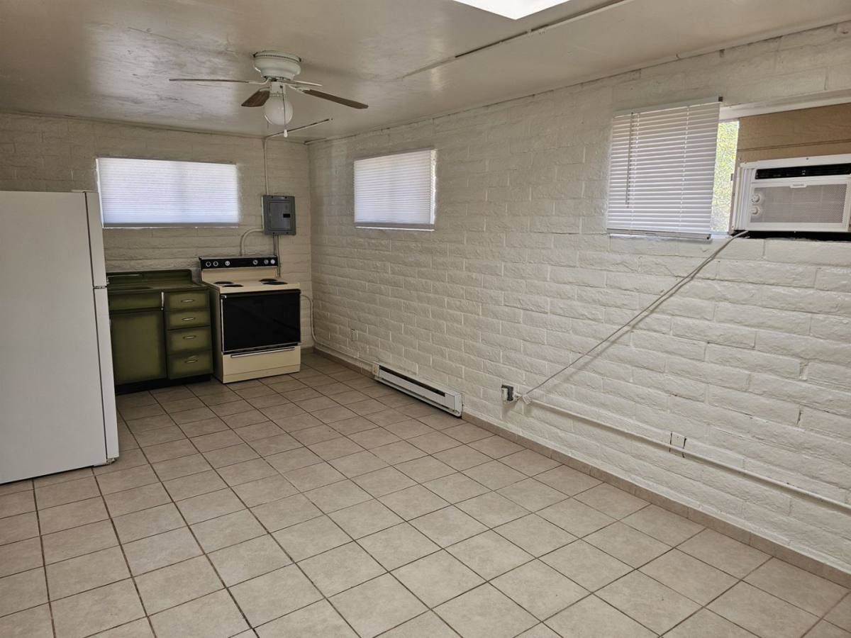 Apartment for rent at 3441 N Mountain Ave #GUEST, Tucson, AZ 85719