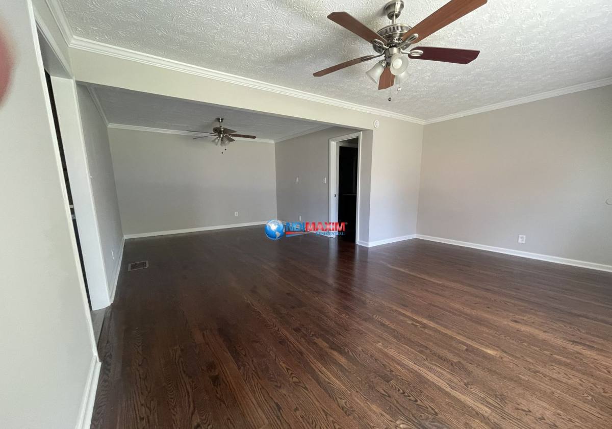 House for rent at 951 Northside Dr, Lawrenceville, GA 30043