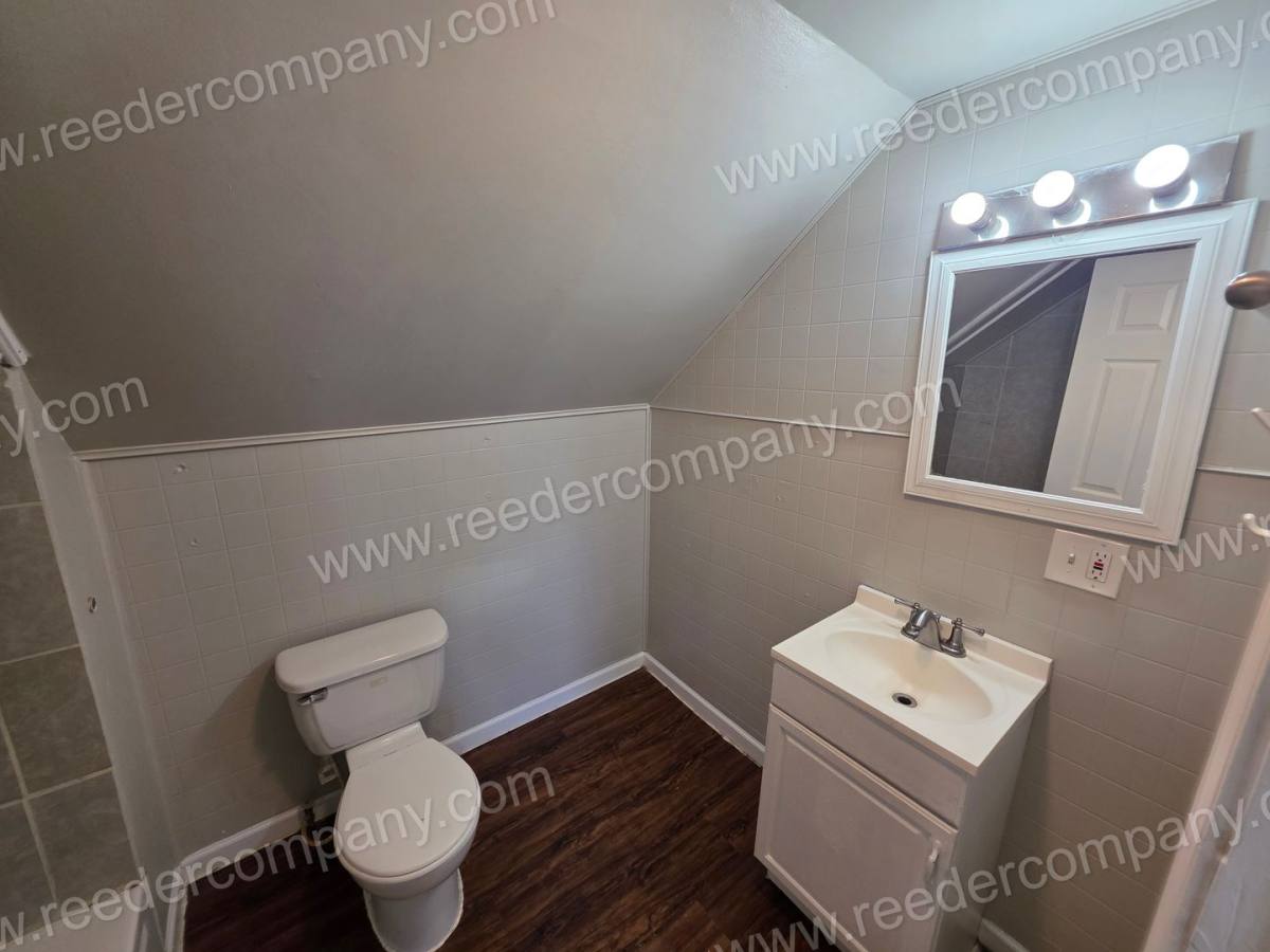Apartment for rent at 3934 Carey St, East Chicago, IN 46312