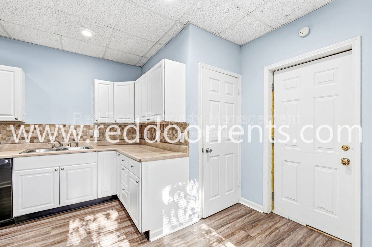 Apartment for rent at 736 E Morris St, Indianapolis, IN 46203