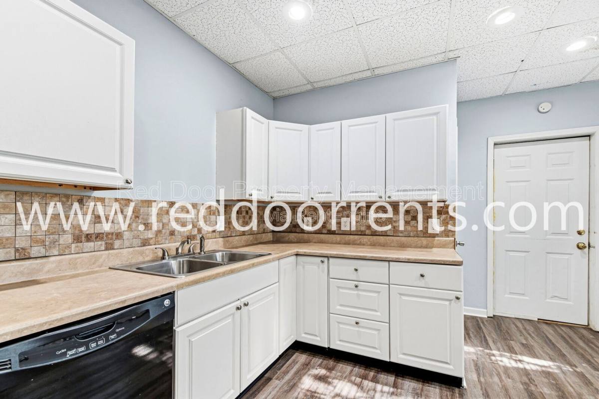Apartment for rent at 736 E Morris St, Indianapolis, IN 46203