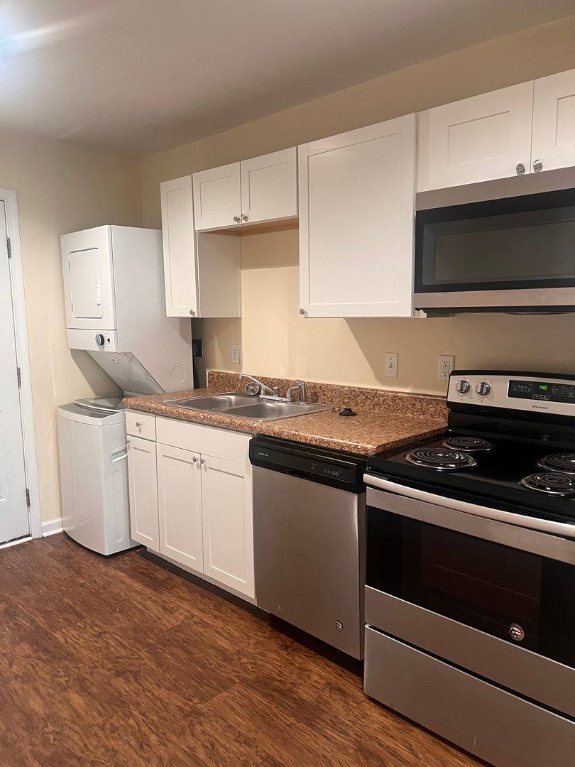Apartment for rent at 710 Cashua St, Darlington, SC 29532
