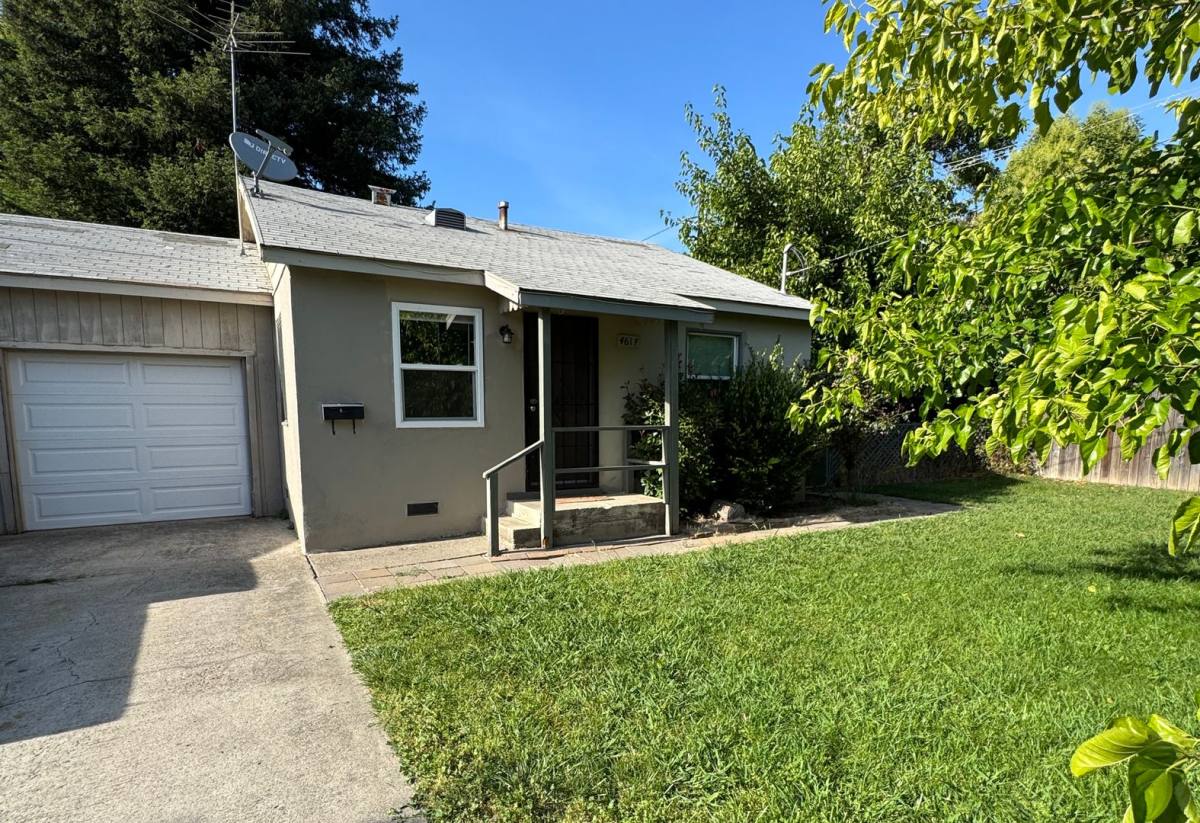 Apartment for rent at 461 Walnut St, West Sacramento, CA 95691