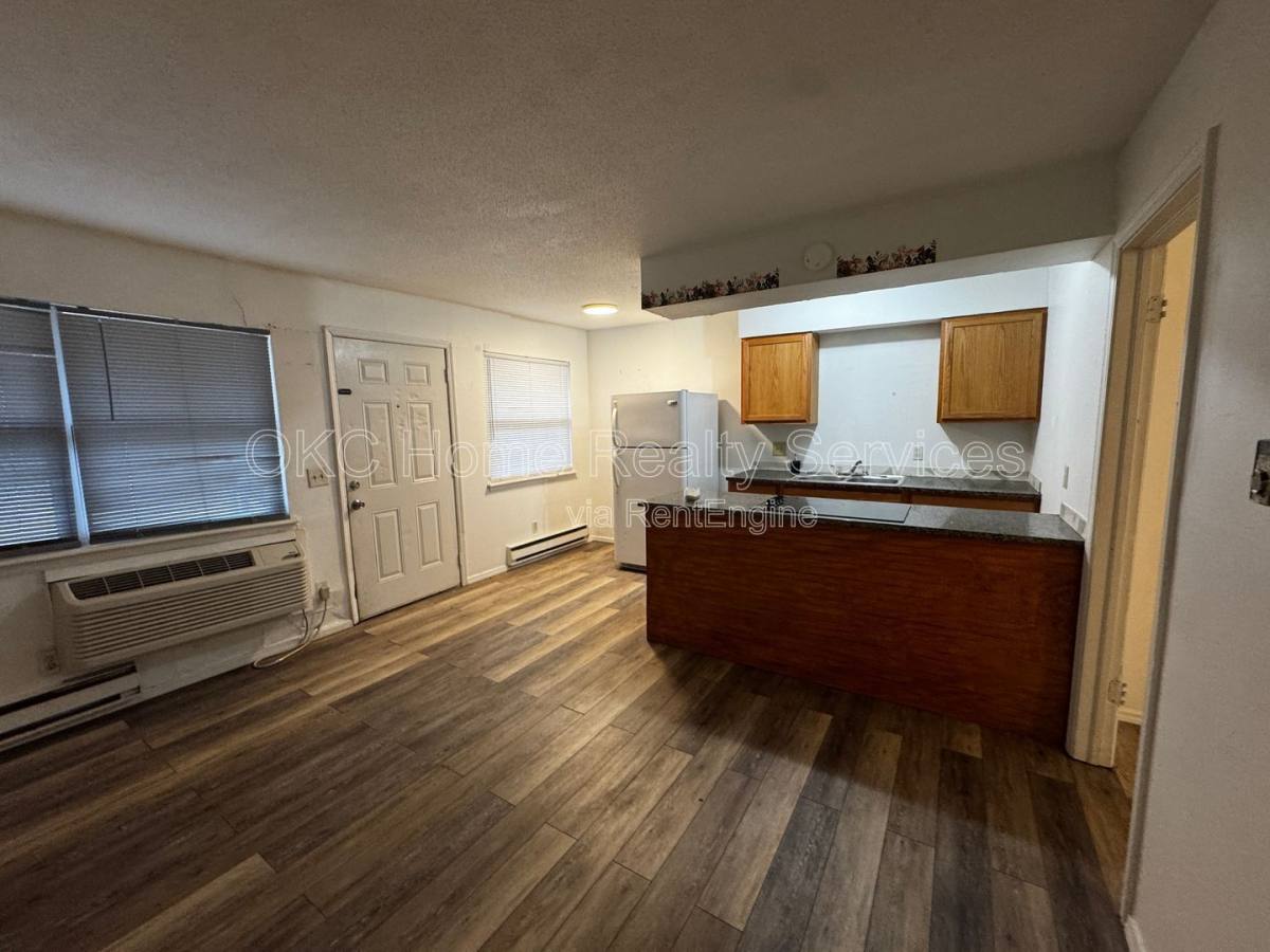 Apartment for rent at 2502 NW 35th St #3S, Oklahoma City, OK 73112