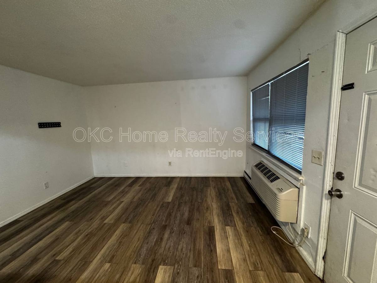 Apartment for rent at 2502 NW 35th St #3S, Oklahoma City, OK 73112