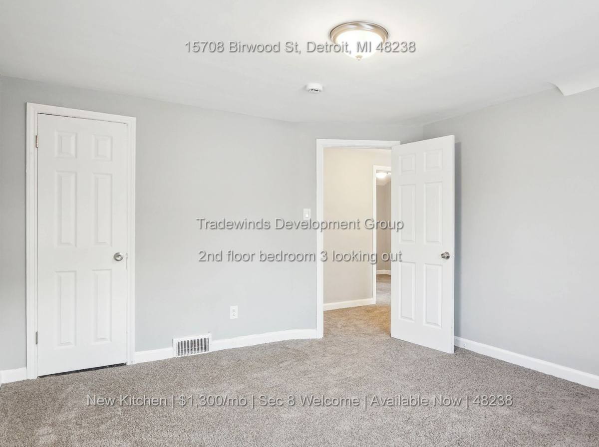 House for rent at 15708 Birwood St, Detroit, MI 48238