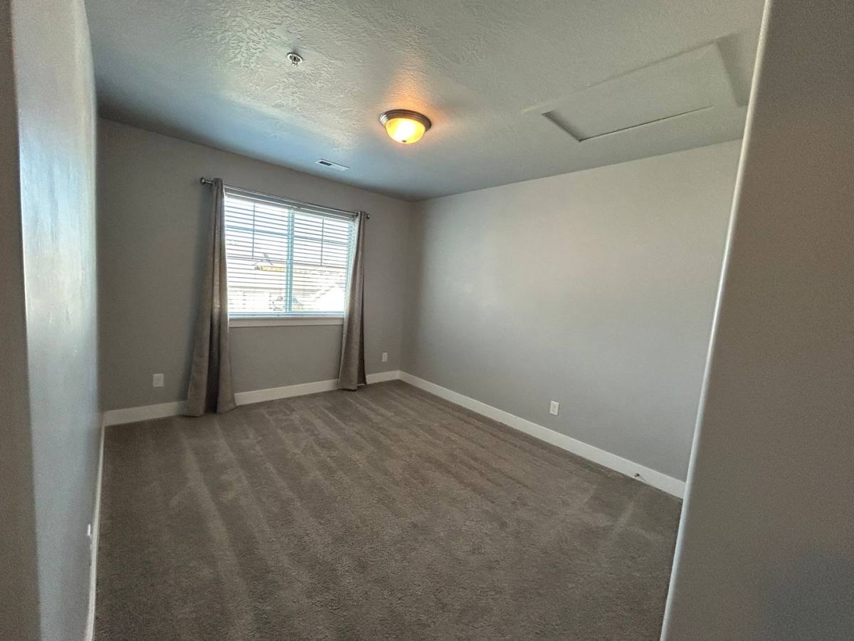 Condo for rent at 479 S 2500 W, Springville, UT 84663
