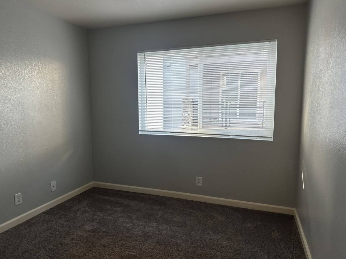 Apartment for rent at 29536 Dixon St, Hayward, CA 94544