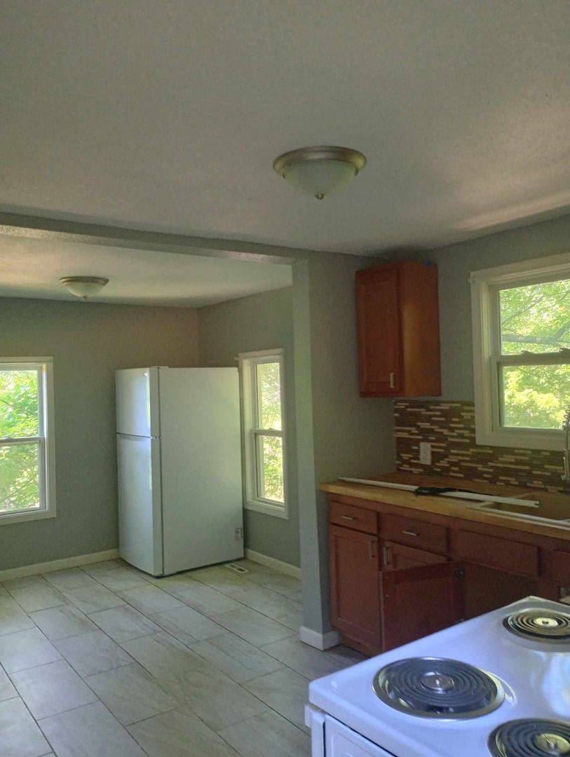 House for rent at 5303 Sawyer, Saint Joseph, MO 64504