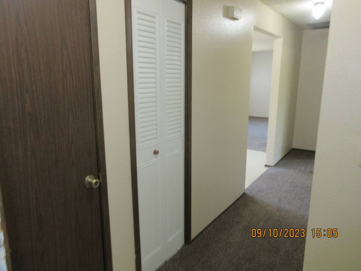 House for rent at 1172 12th St NE, Salem, OR 97303