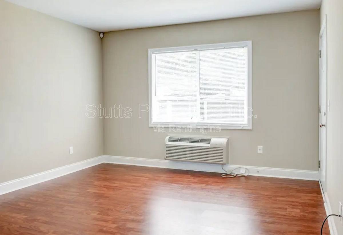 Apartment for rent at 1246 Graham Ave #26, Florence, AL 35630