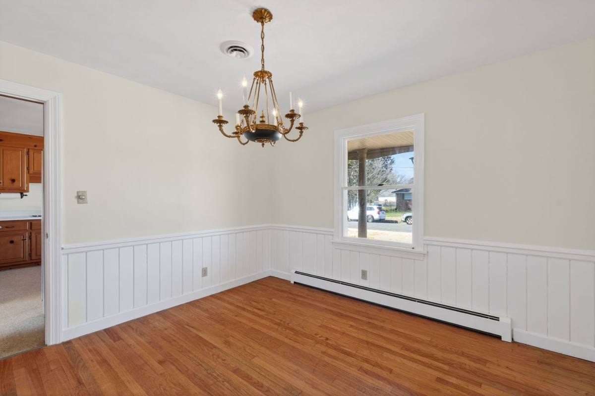House for rent at 2305 Lakewood Lane, Chesapeake, VA 23321